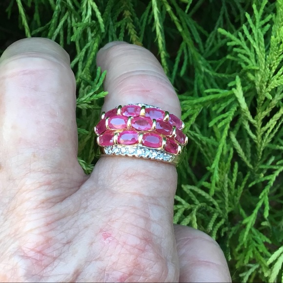 10KTYG Ruby Diamond Ring Size 7 1/4. Weight 7.1.  Can be resized.  Perfect Gift. - Picture 4 of 13